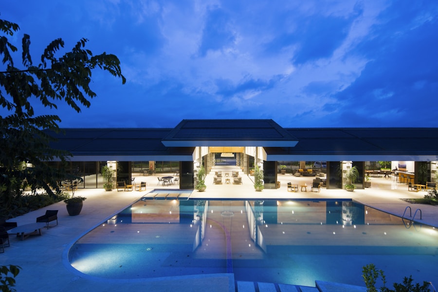 Luxury Suite with Gulshan Skyline View
